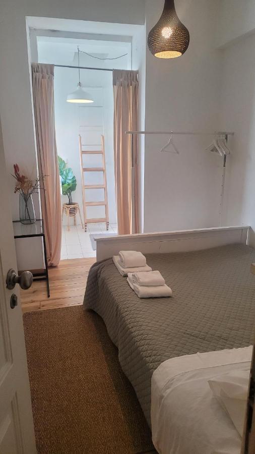 Gæstehus Tiny With Private Bathroom - Bairro Alto Lisboa